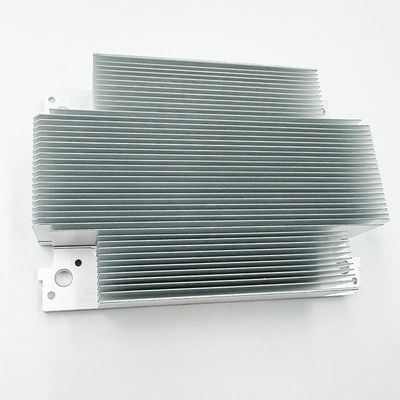 Douane CNC die Delenaluminium Heatsinks voor Spoordoorgang machinaal bewerkt