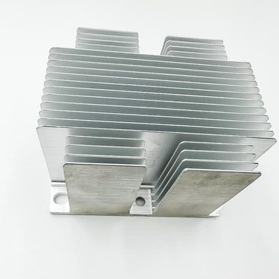 Douane CNC die Delenaluminium Heatsinks voor Spoordoorgang machinaal bewerkt